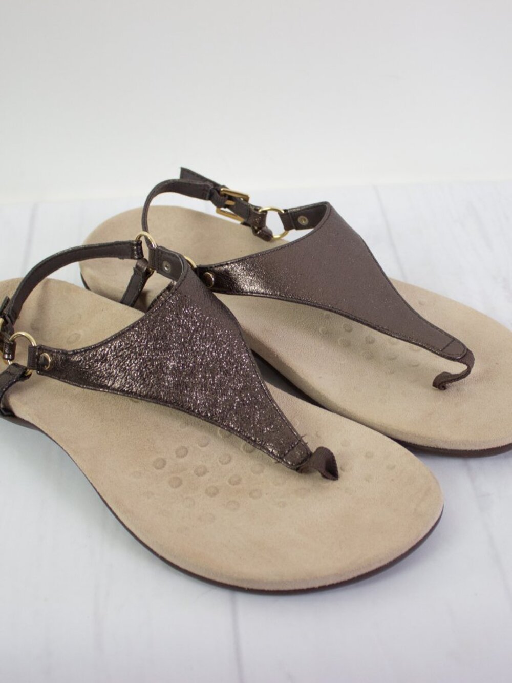 Vionic Kirra Metallic Leather Slingback Comfort Thong Buckle Sandal